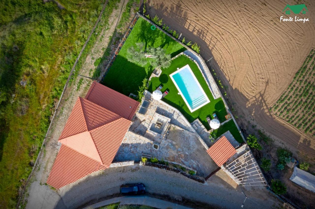 Casa Da Fonte Limpa Villa มิแรนเดลา ภายนอก รูปภาพ
