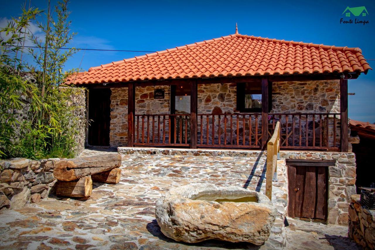 Casa Da Fonte Limpa Villa มิแรนเดลา ภายนอก รูปภาพ