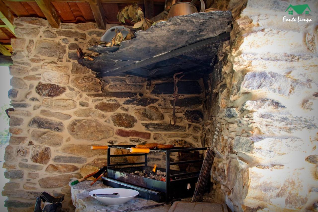Casa Da Fonte Limpa Villa มิแรนเดลา ภายนอก รูปภาพ